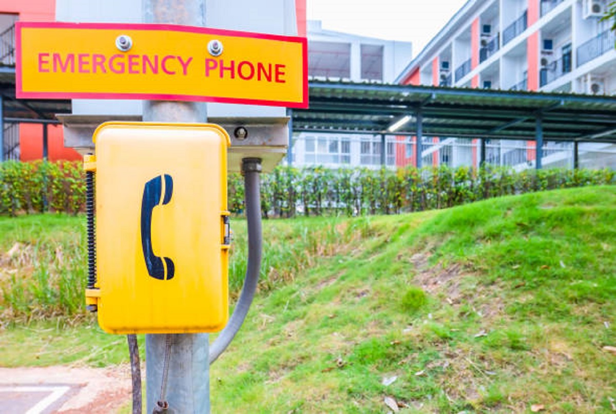 Railway Telephone Solutions: The Critical Role of Explosion-Proof Telephones in High-Risk Railway En